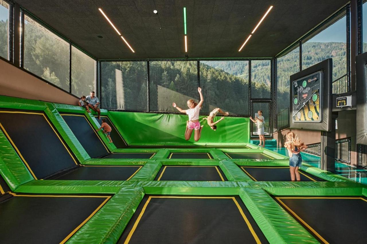 Falkensteiner Family Resort Lido Superior 키에네스 외부 사진
